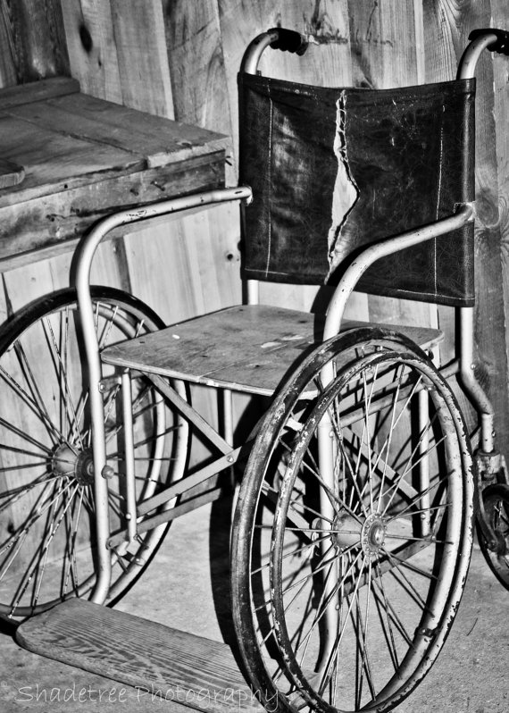 fauteuil roulant mÃ©tallique